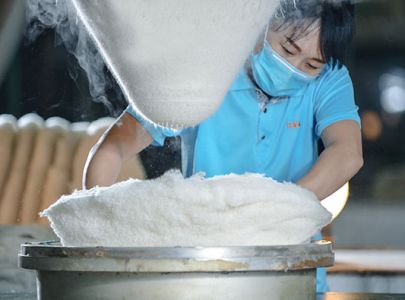 Why a Long-Term Partnership with a Hat Body Manufacturer Matters